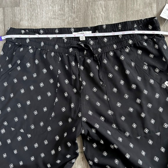 Women’s Vans Austin Ankle Pants Lightweight Black Diamond Juniors Sz Large Crop - Picture 8 of 13